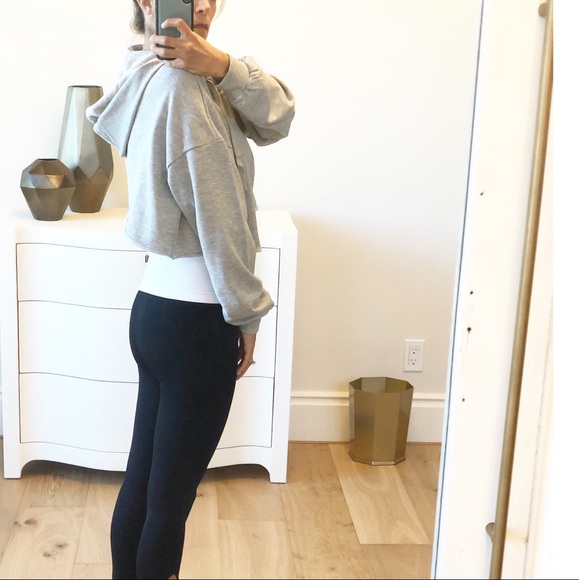 MONTREAL Crop Zip Up Hoodie Jacket Gray - Picture 3 of 12